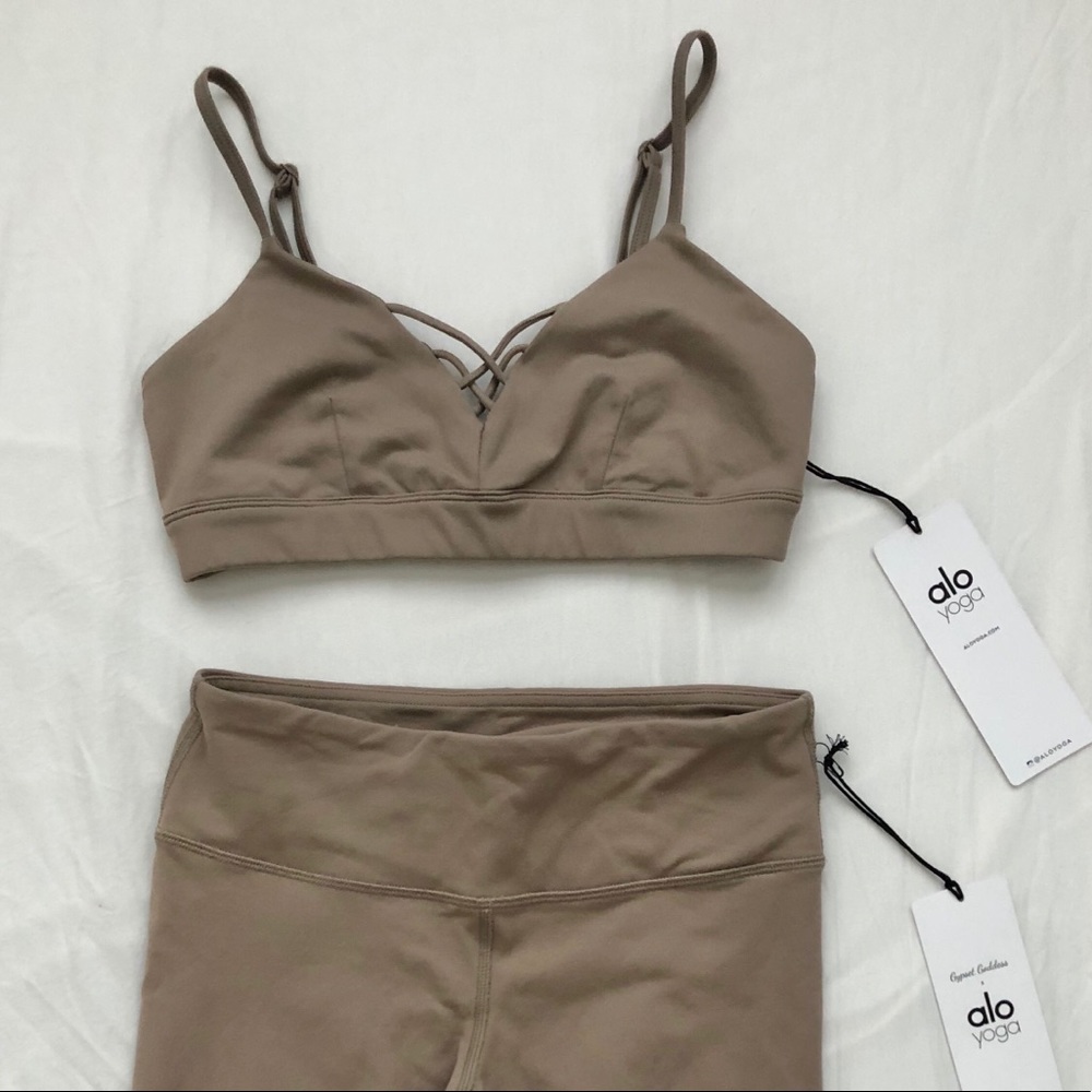 All Yoga Interlace Bra - Gravel